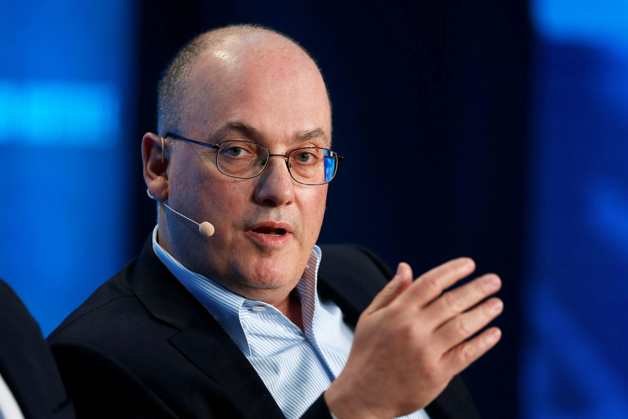 Interesting facts about Steven Cohen
source https://www.nytimes.com/2017/12/25/business/steven-cohen-sac-hedge-funds.html